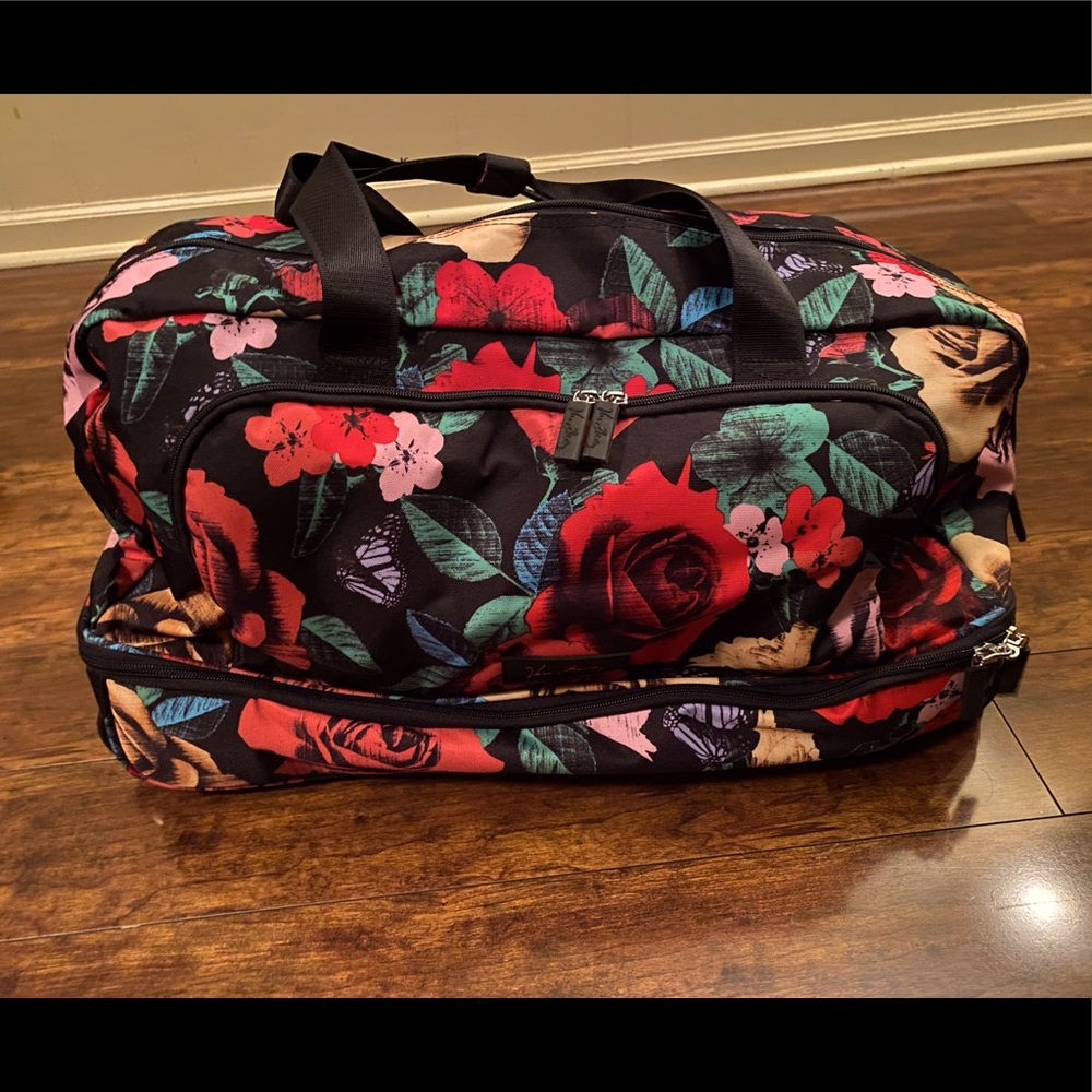 Vera Bradley Floral Travel Bag - Black, Red, Green WITH matching makeup bag